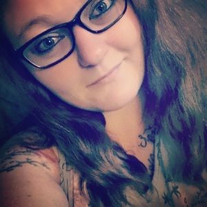 Meet your Posher, Alissa